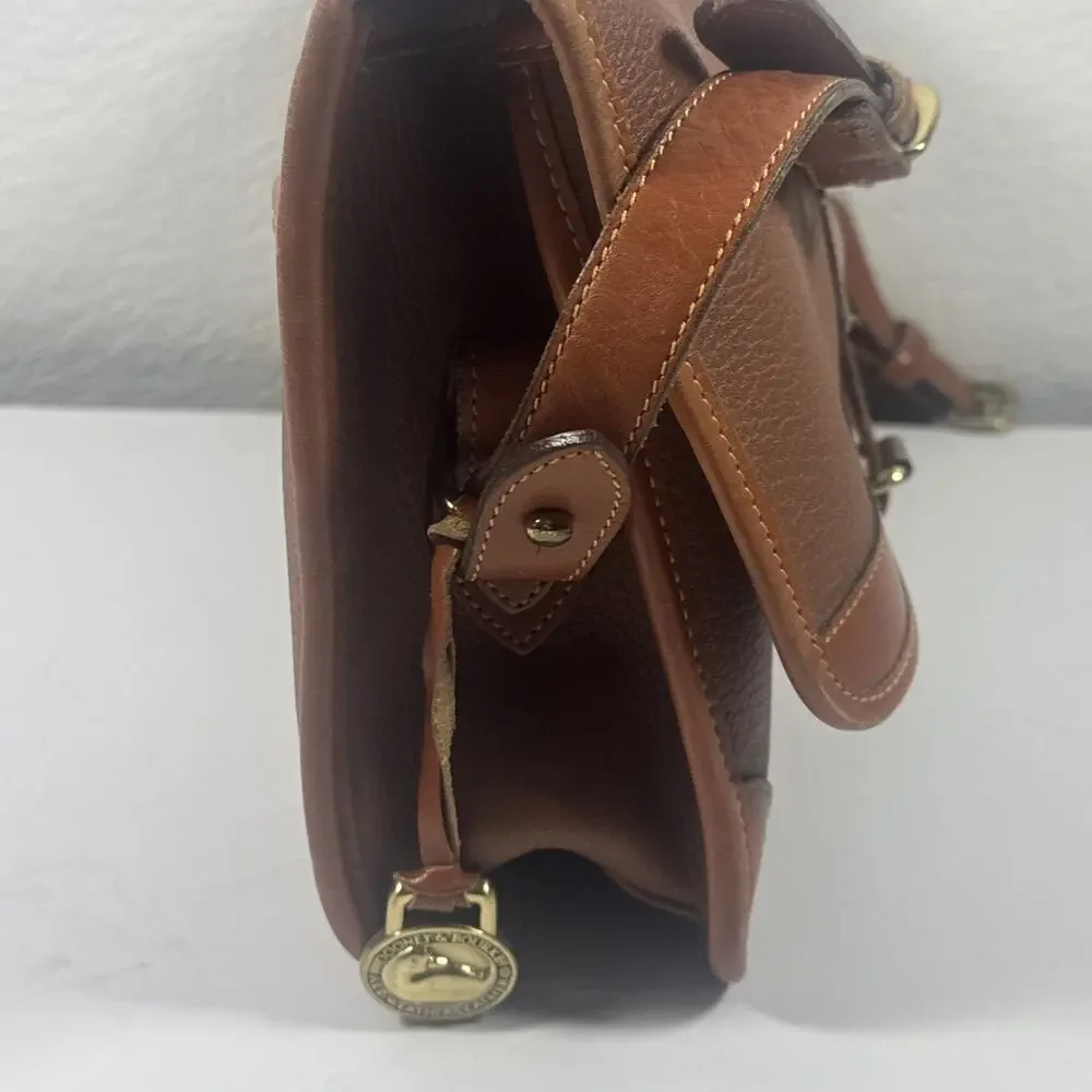 Dooney & Bourke Leather Messenger Surrey Cross Body Bag Brown